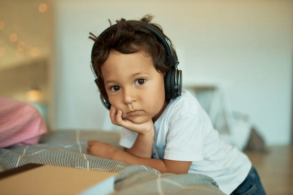 niños, tecnología, sonido